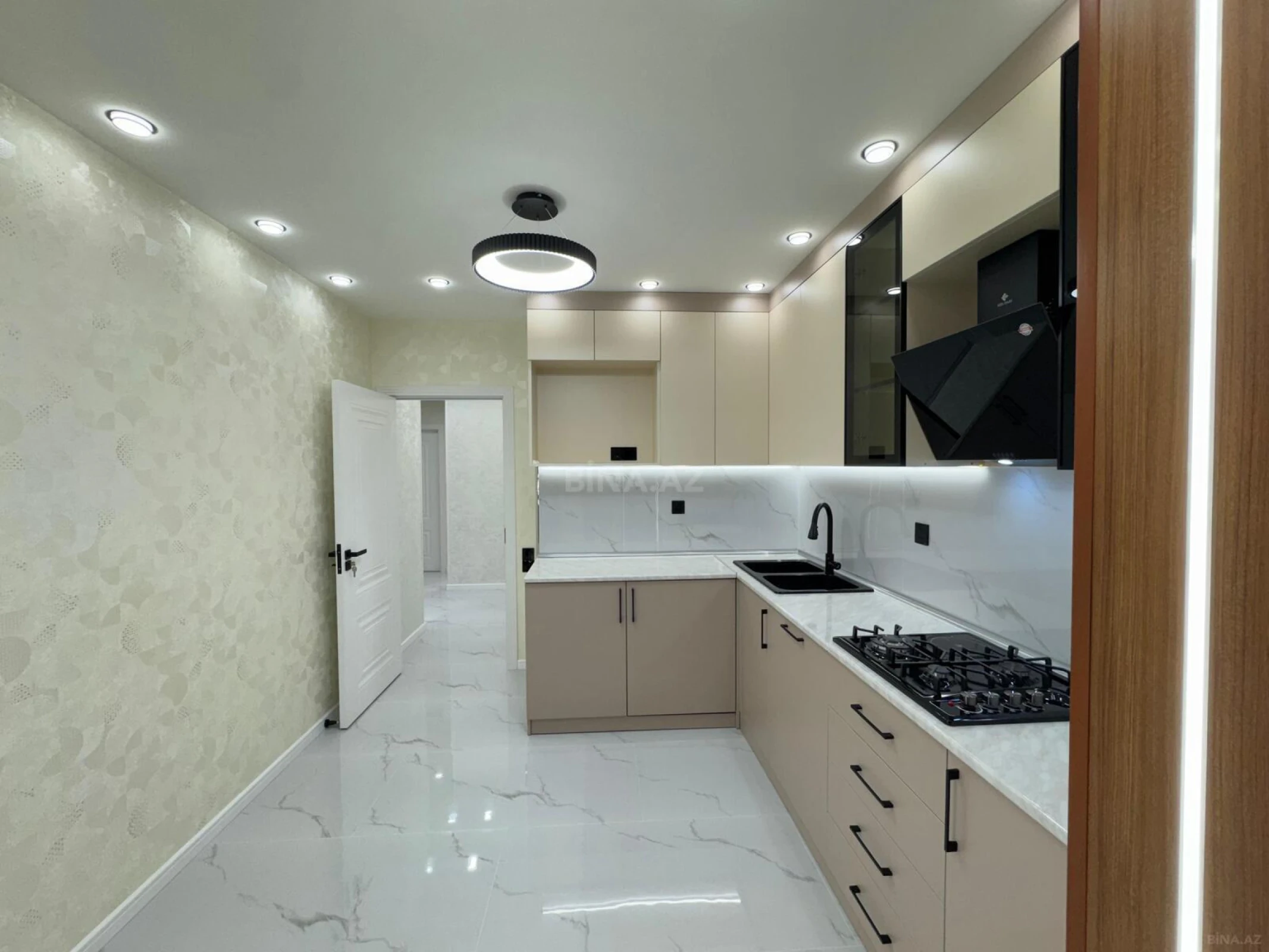Satılır 3 otaqlı mənzil 85 m²
