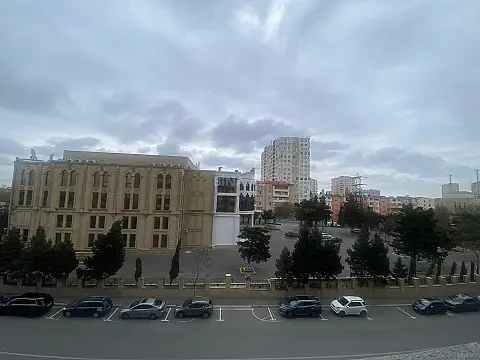 Satılır 3 otaqlı mənzil 84 m² — Bakı 3 otaq 84.00 m²
