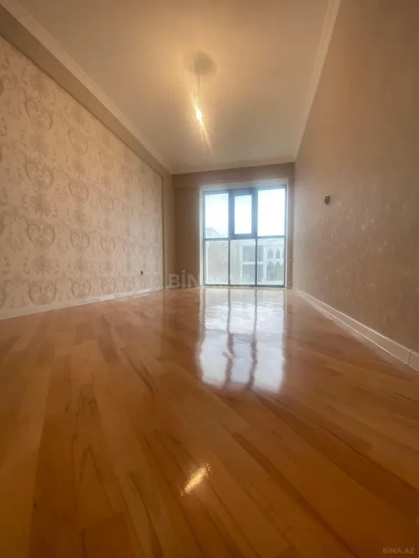 Satılır 3 otaqlı mənzil 84 m²