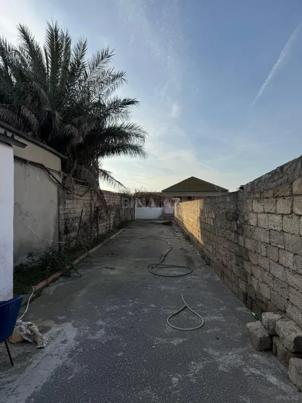 Satılır 4 otaqlı həyət evi 100 m²