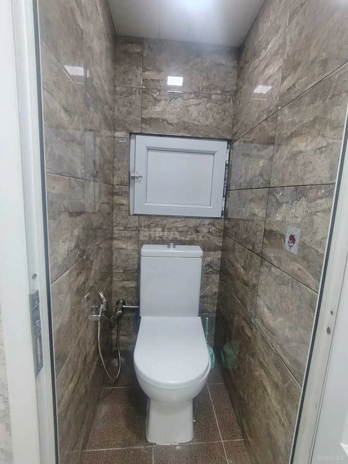 Satılır 2 otaqlı mənzil 55 m²