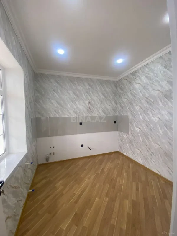 Satılır 3 otaqlı həyət evi 400 m²