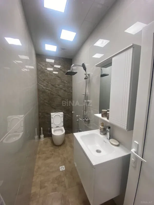 Satılır 3 otaqlı həyət evi 400 m²
