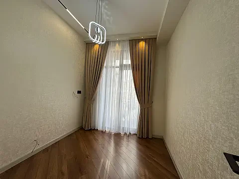 Satılır 3 otaqlı mənzil 63.5 m²