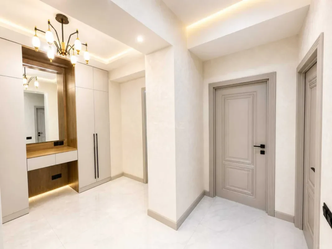 Satılır 3 otaqlı mənzil 63.5 m²