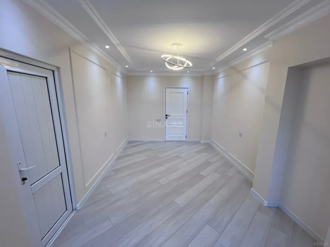 Satılır 4 otaqlı mənzil 110 m²