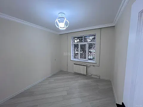 Satılır 4 otaqlı mənzil 110 m²