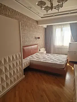 Kirayə verilir 3 otaqlı mənzil 135 m² — Bakı, İnşaatçılar 3 otaq 135.00 m²