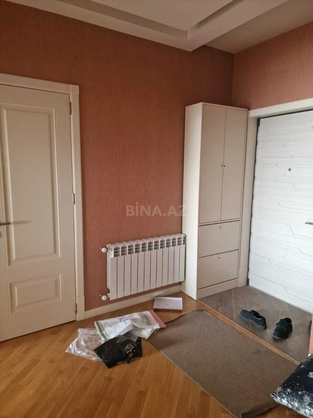Kirayə verilir 3 otaqlı mənzil 135 m²