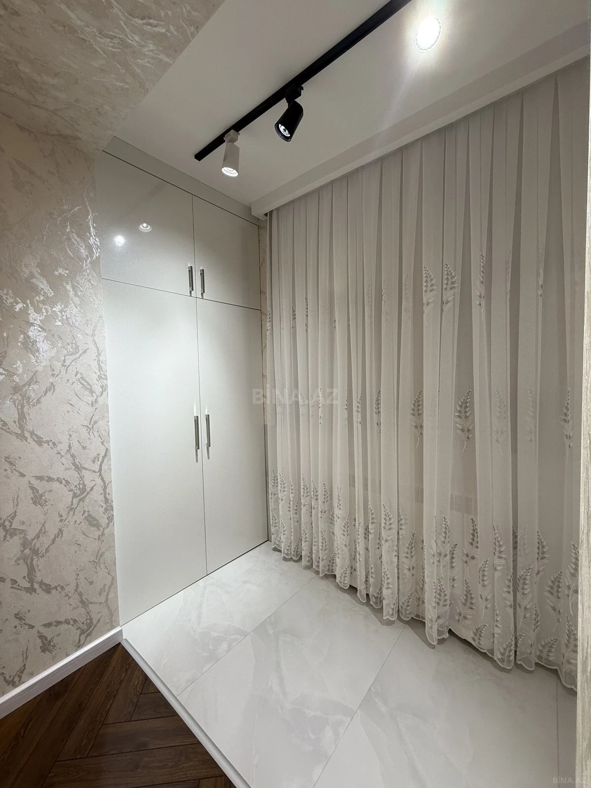 Satılır 3 otaqlı mənzil 65 m²