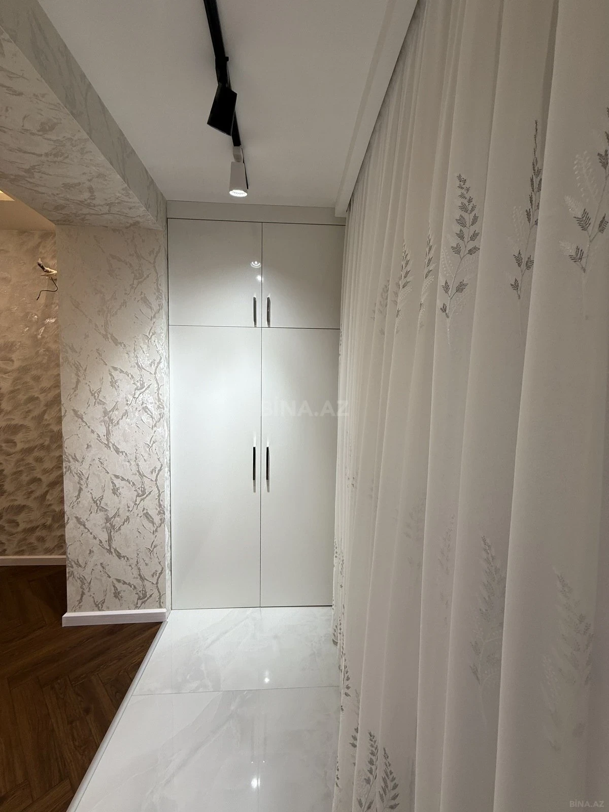 Satılır 3 otaqlı mənzil 65 m²