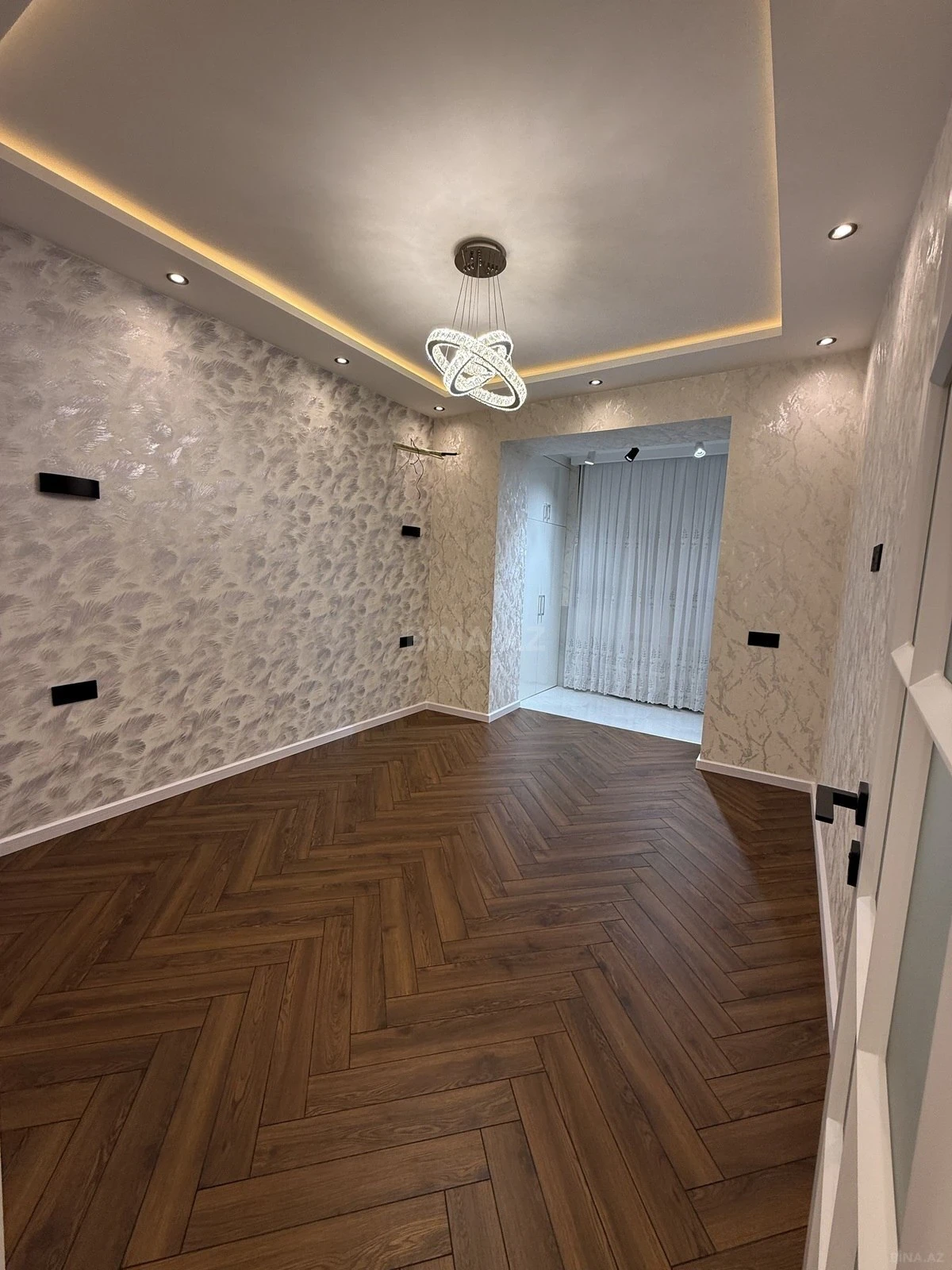 Satılır 3 otaqlı mənzil 65 m²