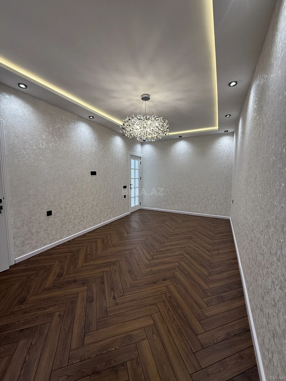 Satılır 3 otaqlı mənzil 65 m²