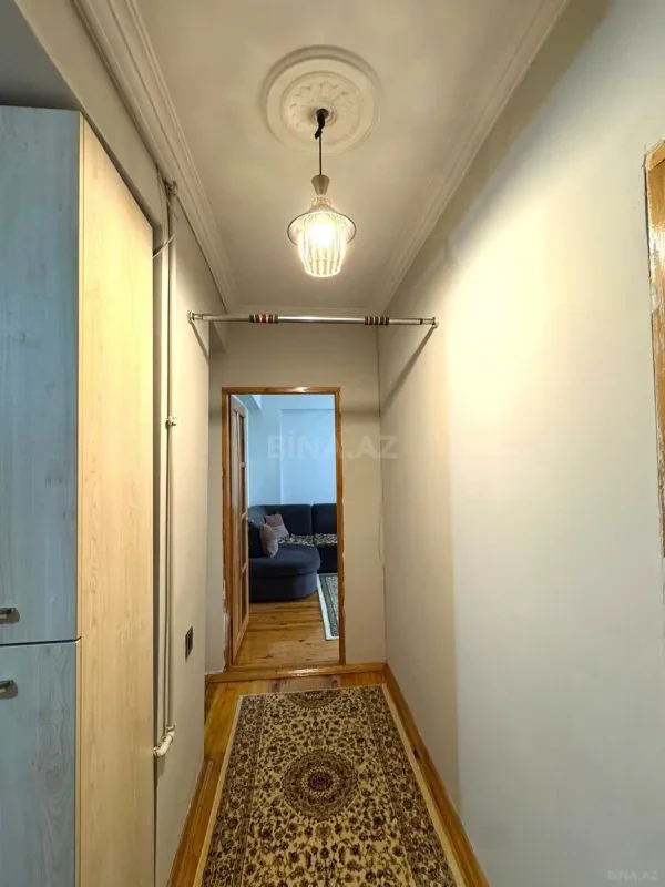 Satılır 2 otaqlı mənzil 67.2 m²