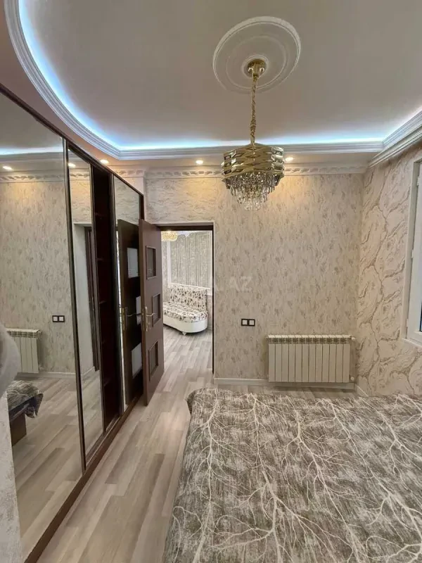 Kirayə verilir 2 otaqlı mənzil 75 m²