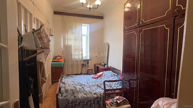 Satılır 3 otaqlı mənzil 68 m²