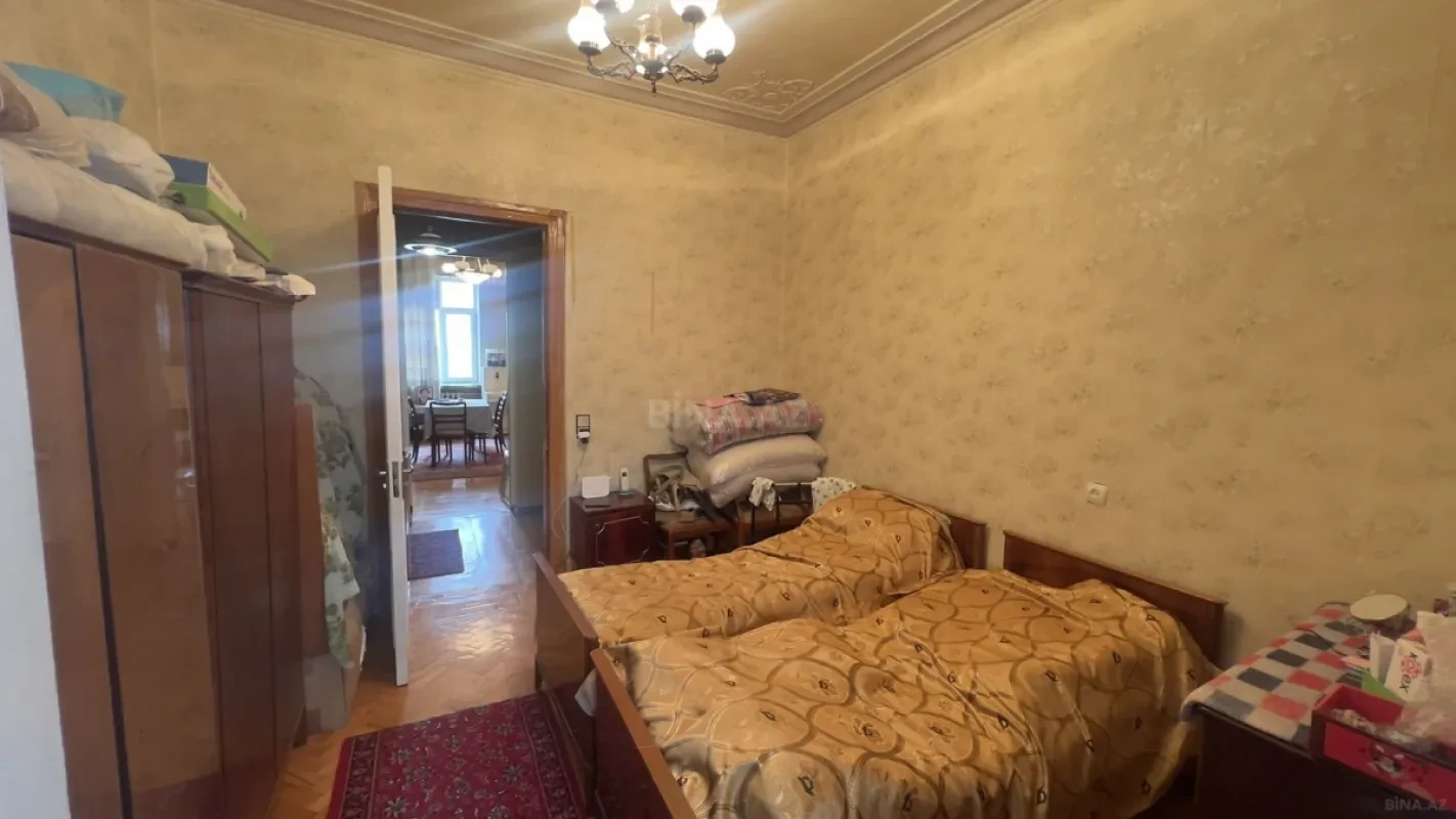 Satılır 3 otaqlı mənzil 68 m²