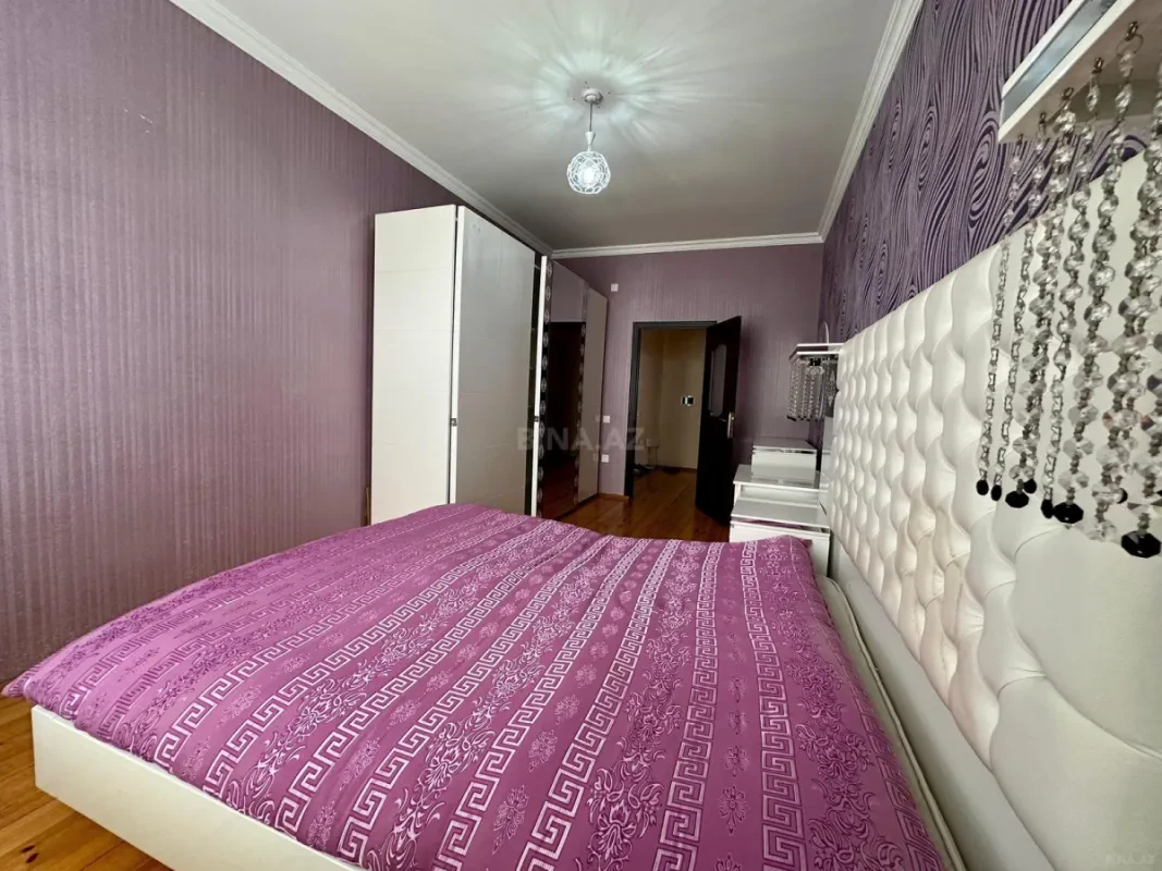 Kirayə verilir 2 otaqlı mənzil 80 m²