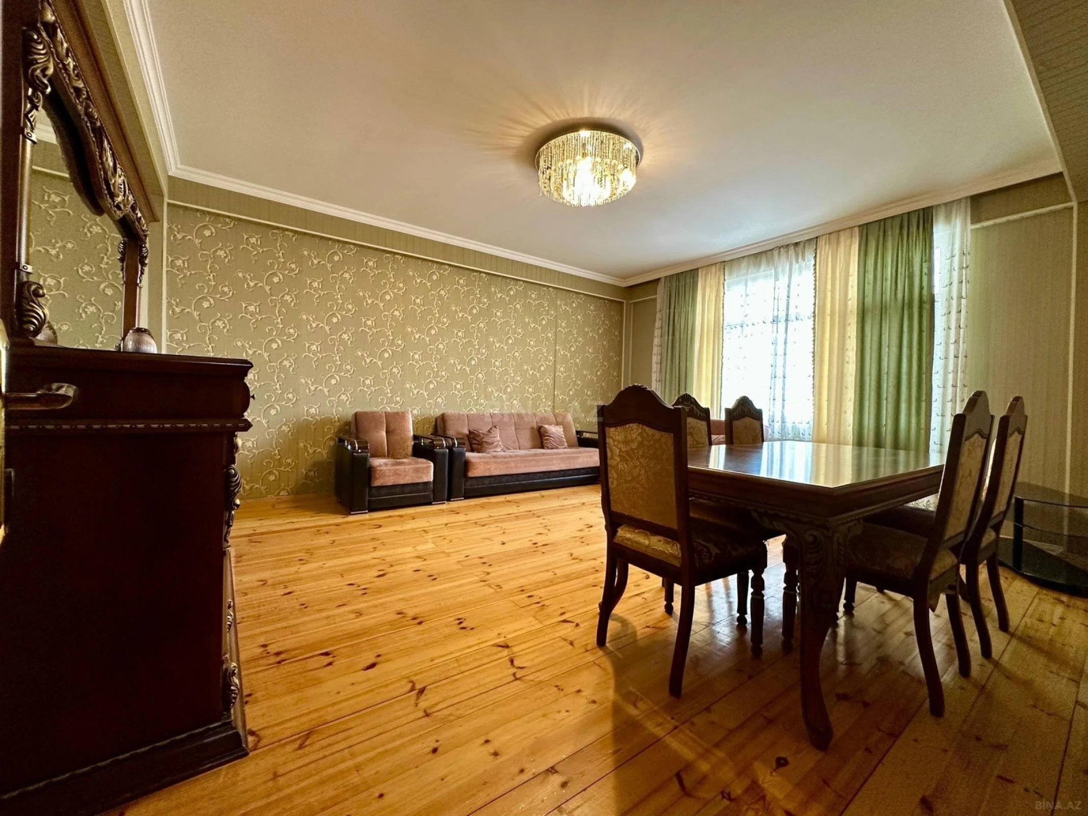 Kirayə verilir 2 otaqlı mənzil 80 m²