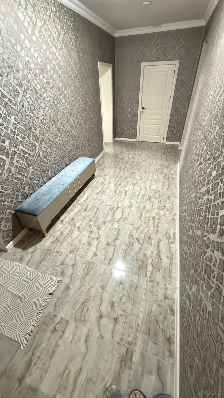 Satılır 5 otaqlı həyət evi 140 m²