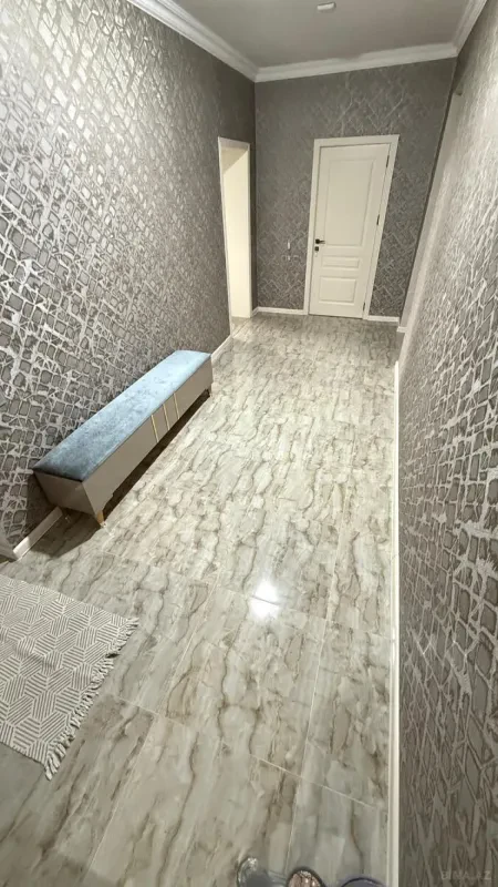 Satılır 5 otaqlı həyət evi 140 m²