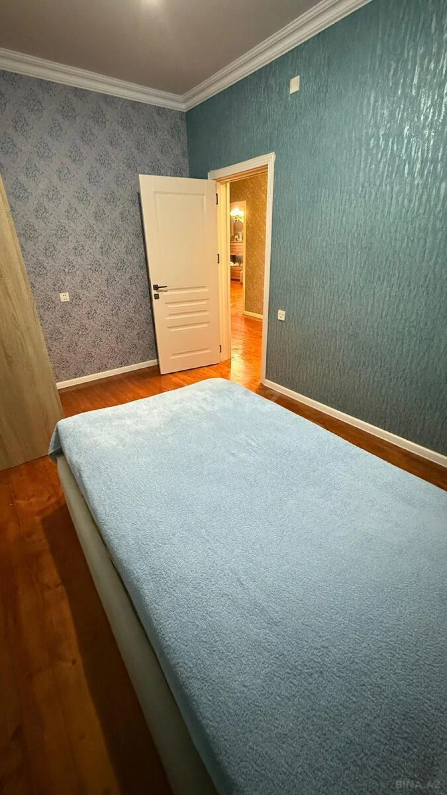 Satılır 5 otaqlı həyət evi 140 m²