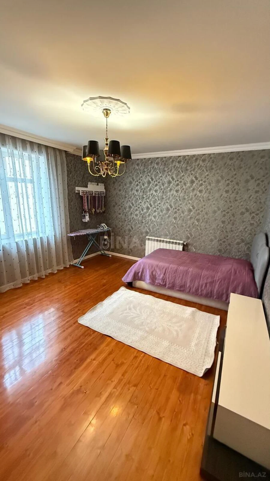 Satılır 5 otaqlı həyət evi 140 m²