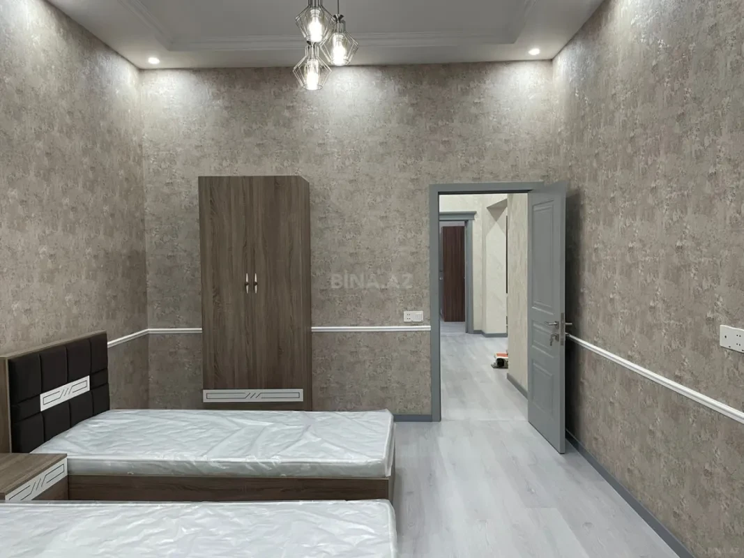 Kirayə verilir 4 otaqlı mənzil 155 m²