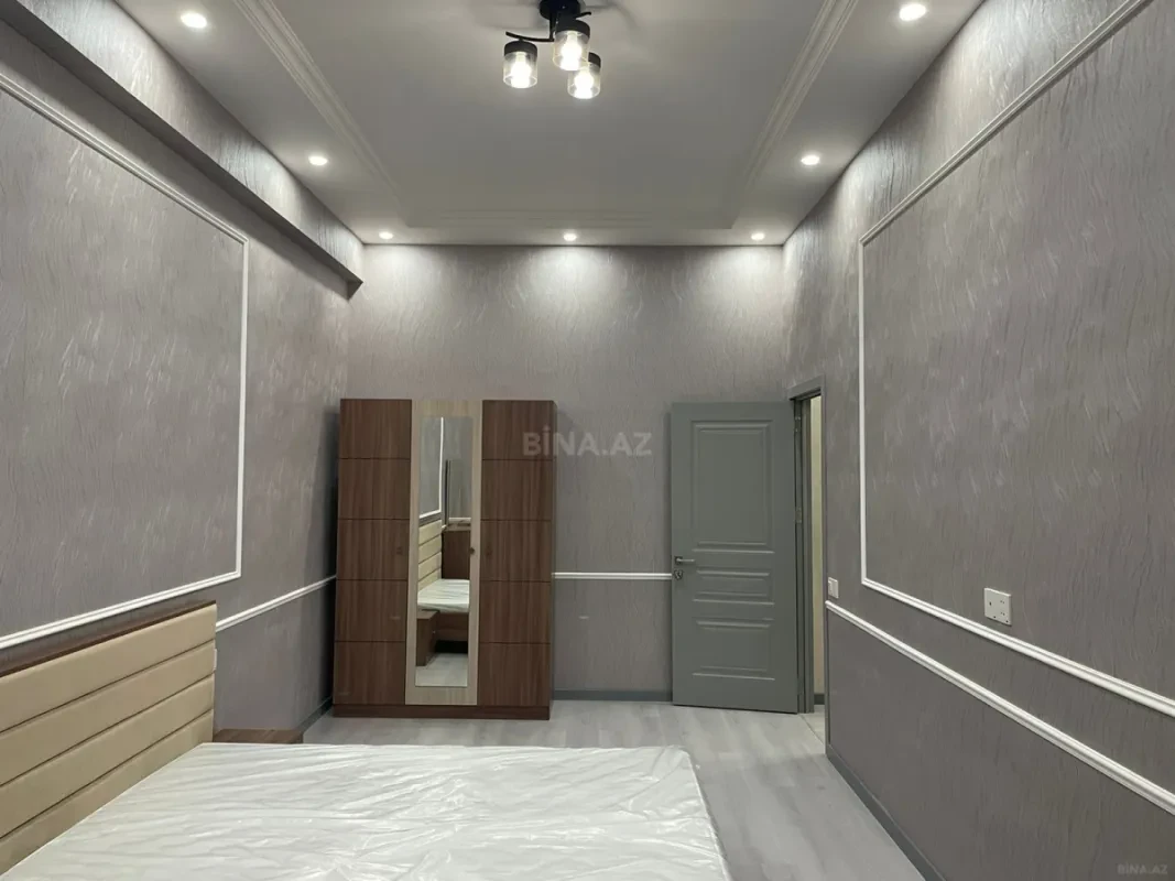 Kirayə verilir 4 otaqlı mənzil 155 m²