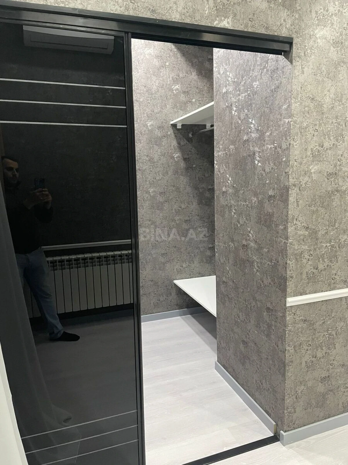 Kirayə verilir 4 otaqlı mənzil 155 m²