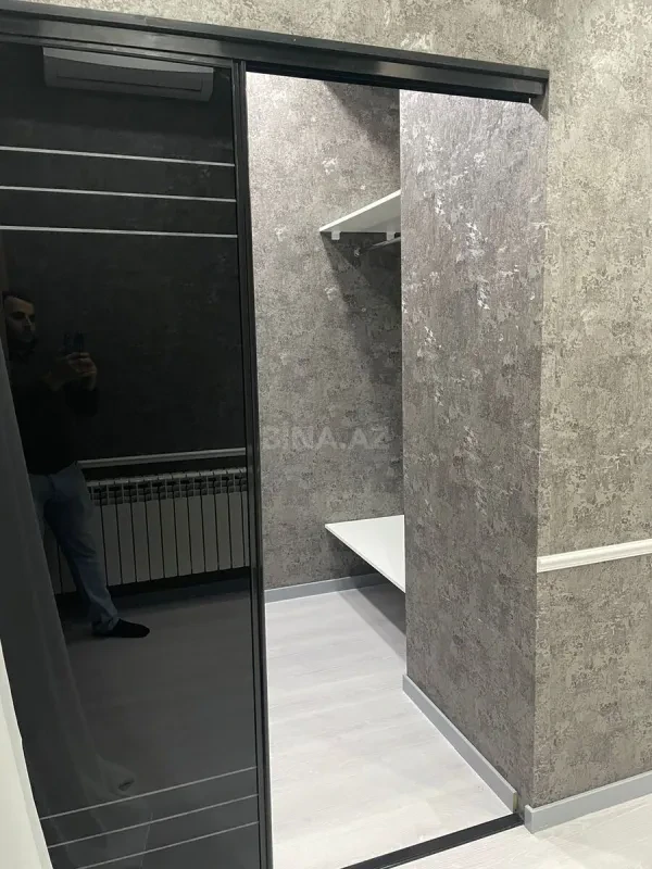 Kirayə verilir 4 otaqlı mənzil 155 m²