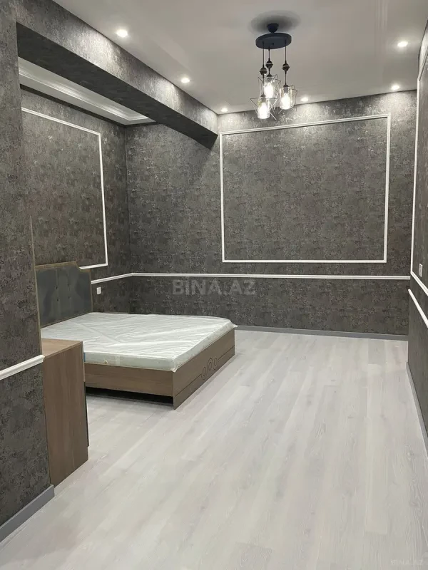 Kirayə verilir 4 otaqlı mənzil 155 m²