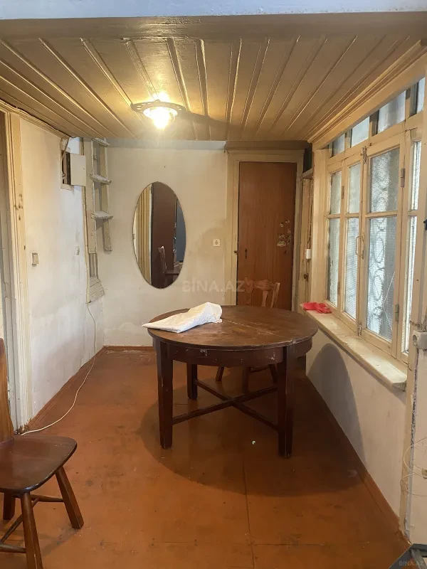 Satılır 2 otaqlı mənzil 75 m²