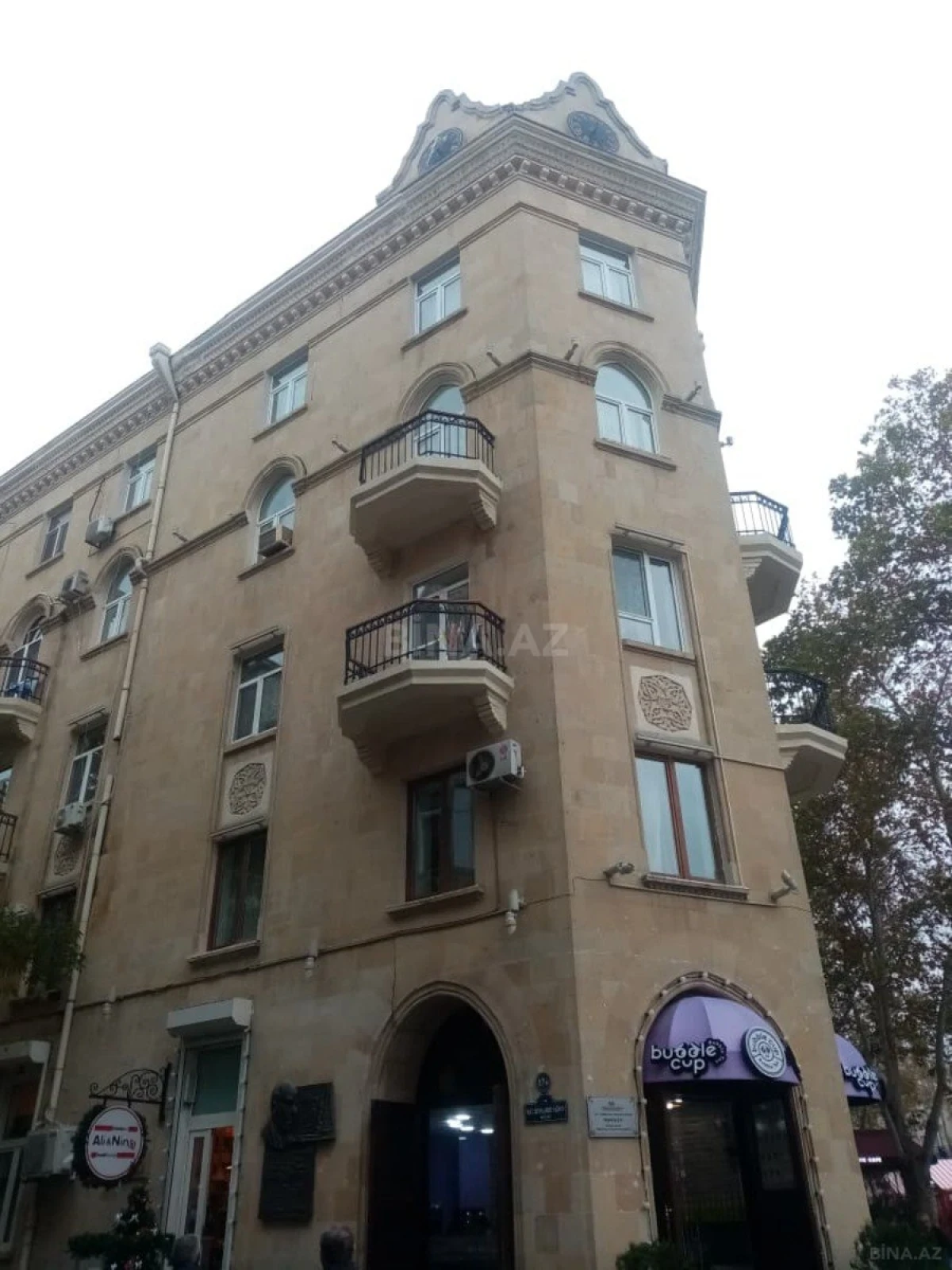 Satılır 3 otaqlı mənzil 80 m²