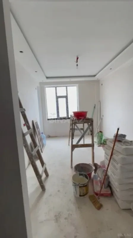 Satılır 1 otaqlı mənzil 44 m²