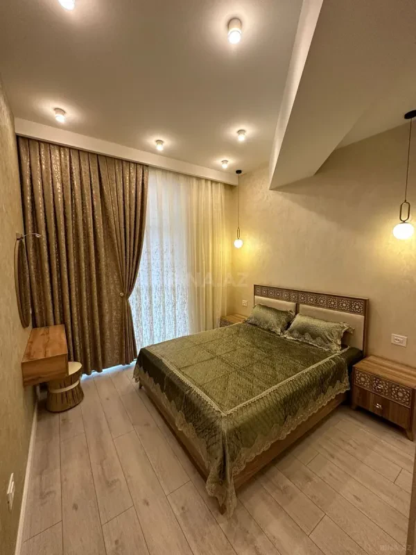 Kirayə verilir 3 otaqlı mənzil 101 m²
