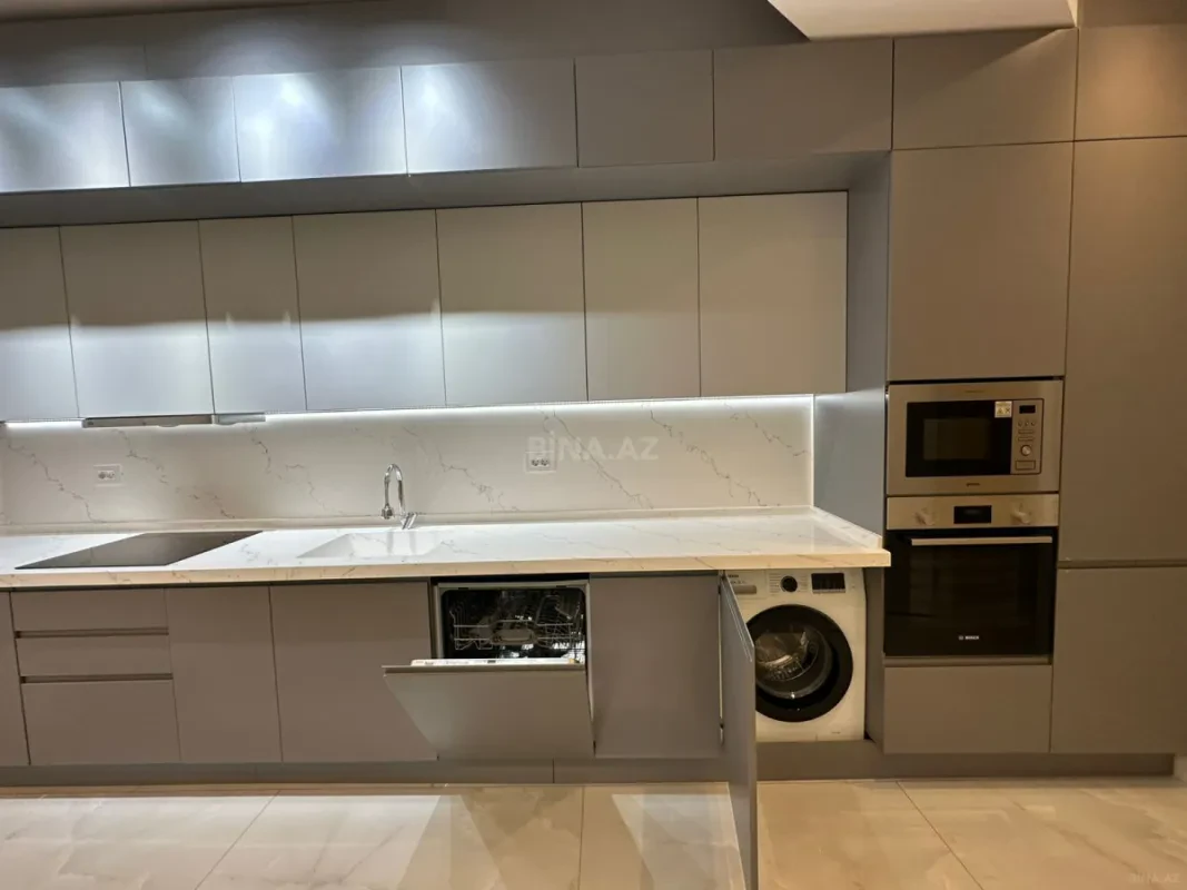 Kirayə verilir 3 otaqlı mənzil 101 m²