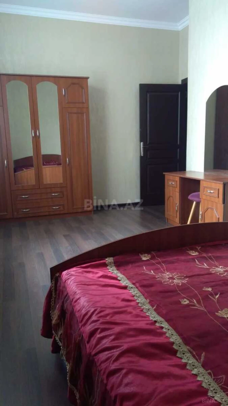 Kirayə verilir 3 otaqlı mənzil 90 m²