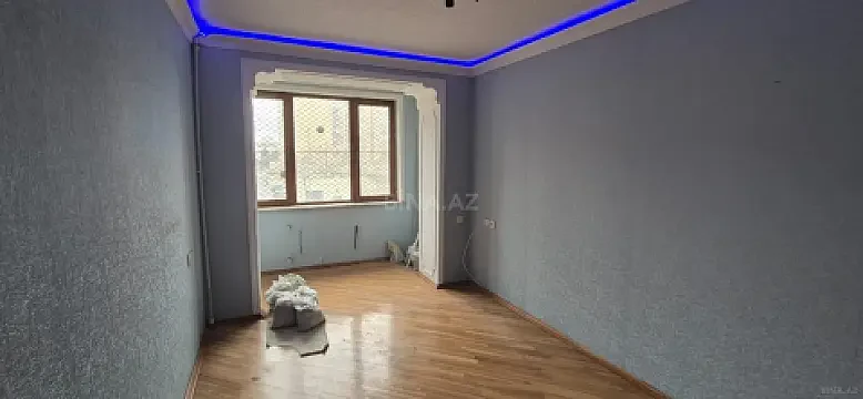 Satılır 3 otaqlı mənzil 82 m²