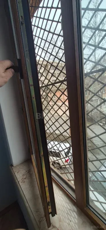 Satılır 3 otaqlı mənzil 82 m²