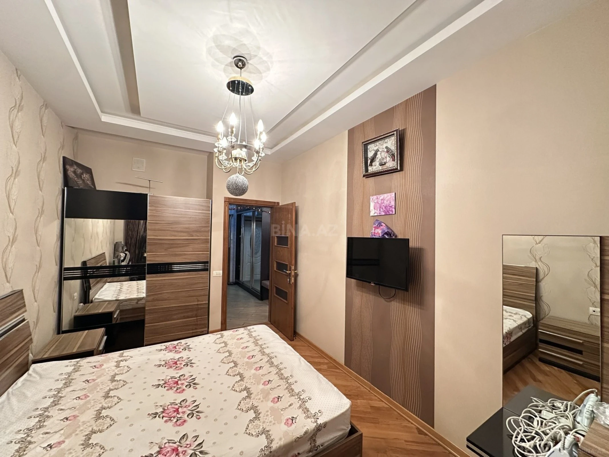 Satılır 2 otaqlı mənzil 58 m²