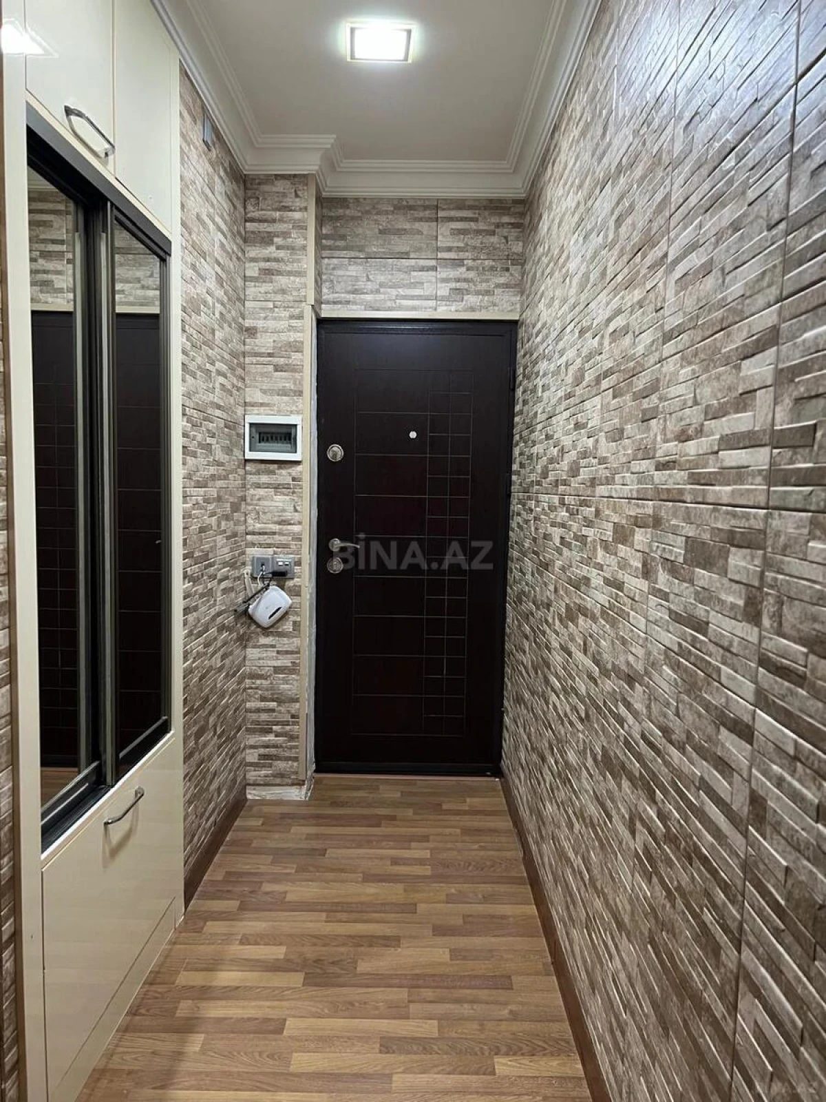 Satılır 2 otaqlı mənzil 50 m²