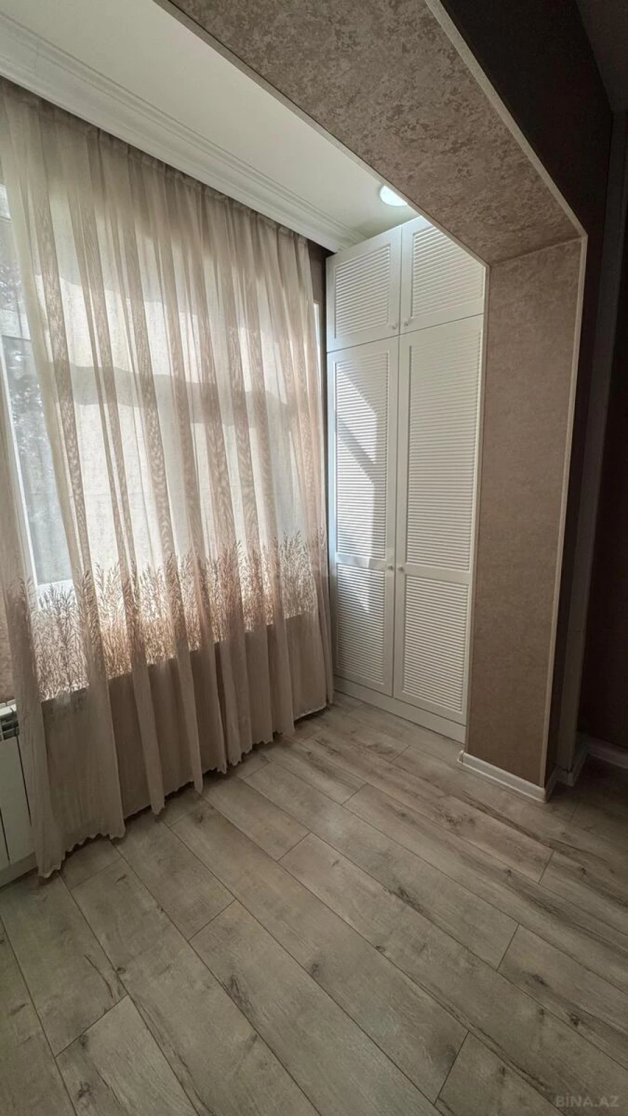 Kirayə verilir 2 otaqlı mənzil 60 m²