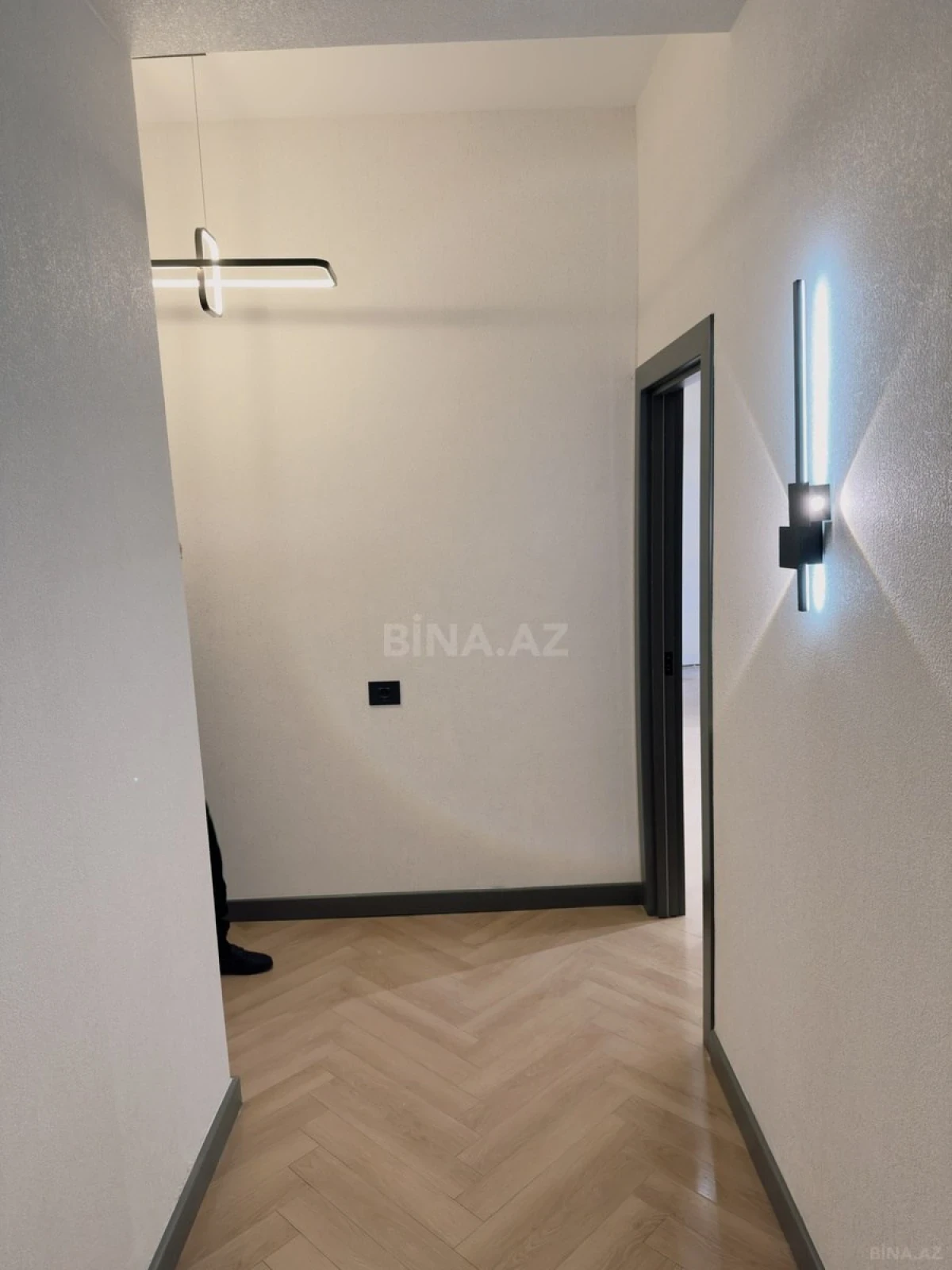 Kirayə verilir 3 otaqlı mənzil 95 m²