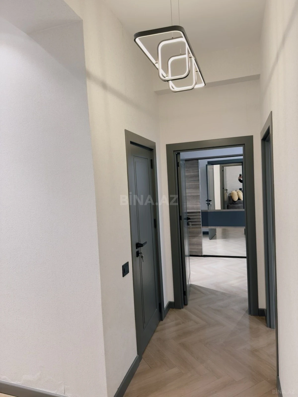 Kirayə verilir 3 otaqlı mənzil 95 m²