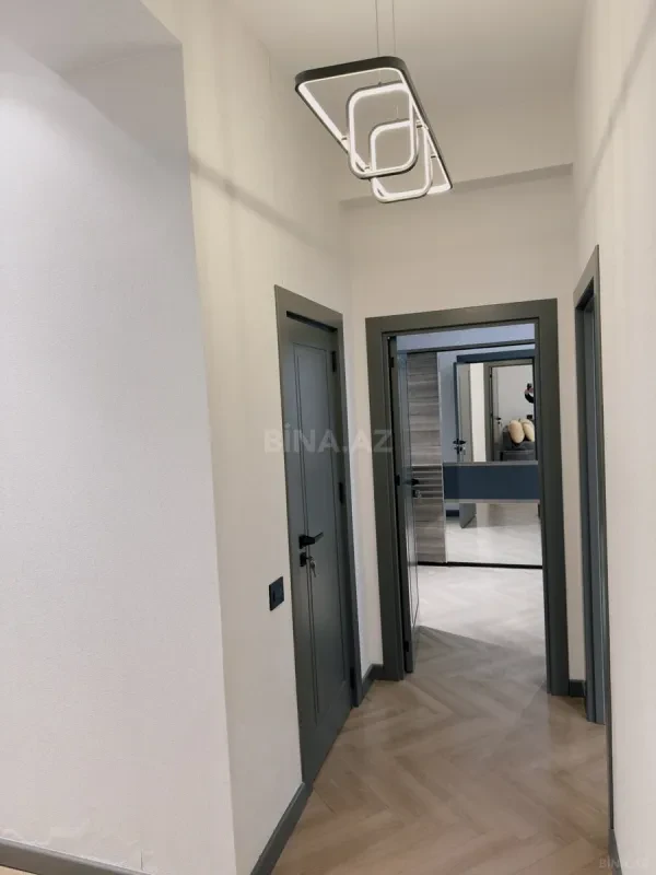Kirayə verilir 3 otaqlı mənzil 95 m²