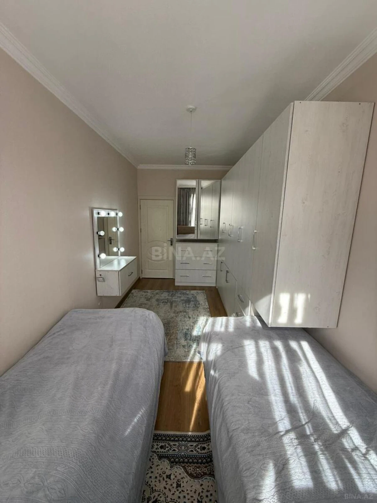Satılır 2 otaqlı mənzil 55 m²