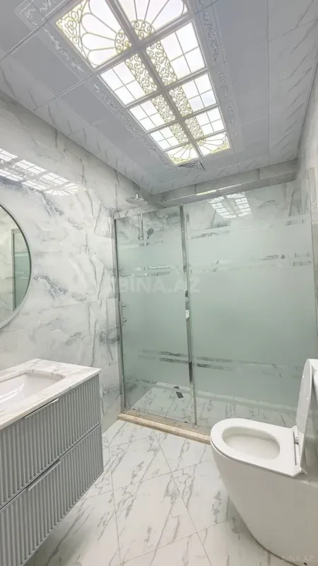 Satılır 3 otaqlı mənzil 128 m²