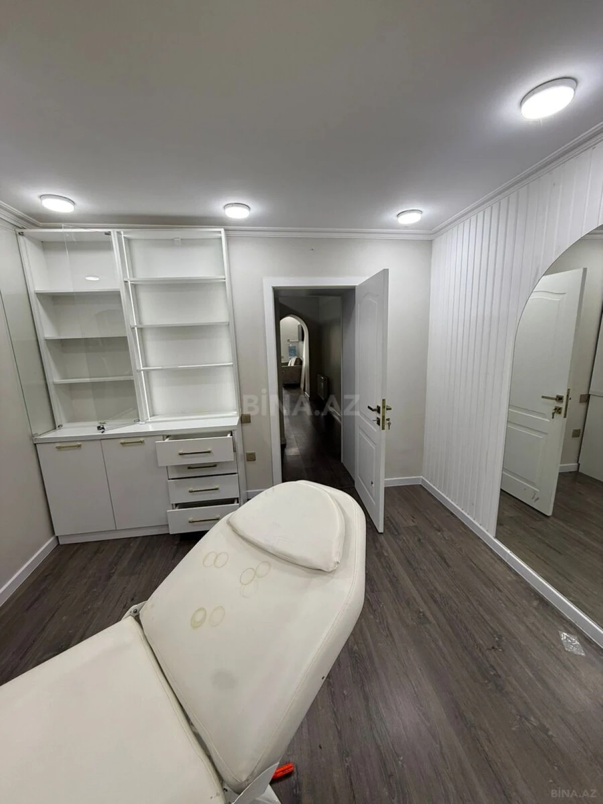 Kirayə verilir obyekt 150 m²