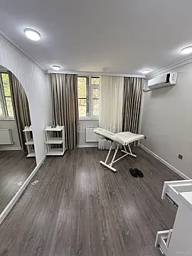 Kirayə verilir obyekt 150 m²